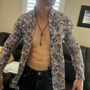 ✨Zara Men's Floral Shirt✨